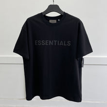 Load image into Gallery viewer, ESSENTIALS Ovesized T-shirt